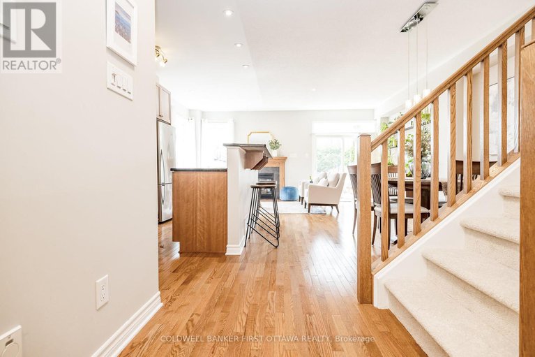 28270010/109-mojave-crescent/stittsville-north/ottawa/ontario/K2S0B6_8