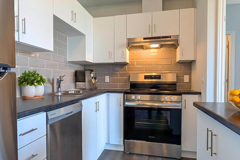 29084520/601-1350-hemlock-road/cfb-rockcliffe-and-area/ottawa/ontario/K1K5C2_16