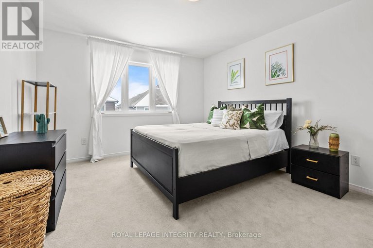 29578407/208-rover-street/emerald-meadowstrailwest/ottawa/ontario/K2V0G2_25