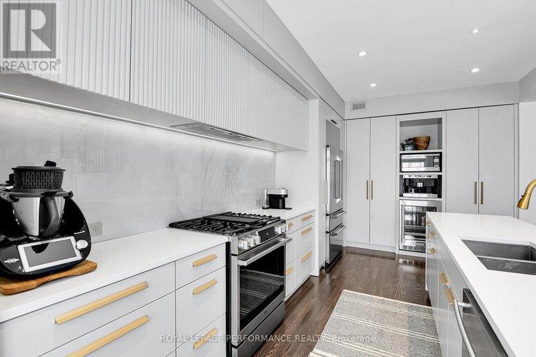 28147460/179-gracewood-crescent/blossom-parkkemp-parkfindlay-creek/ottawa/ontario/K1T0J3_8