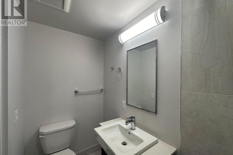 28418657/1911-105-champagne-avenue/west-centre-town/ottawa/ontario/K1S5E5_10