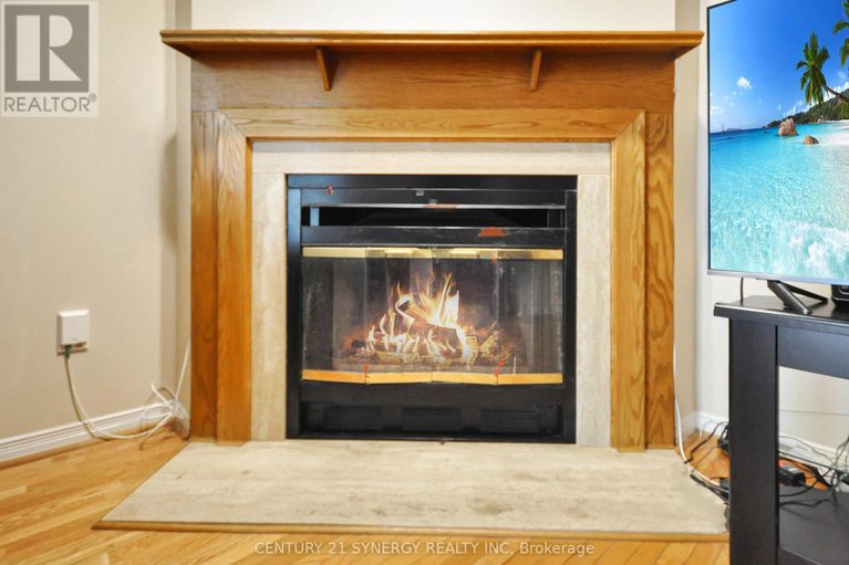 29647828/9-raj-terrace/hunt-club-park/ottawa/ontario/K1G4T4_12