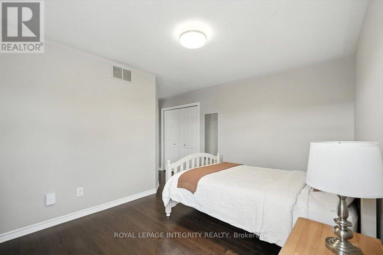 28804578/106-trail-side-circle/springridgeeast-village/ottawa/ontario/K4A5A9_28