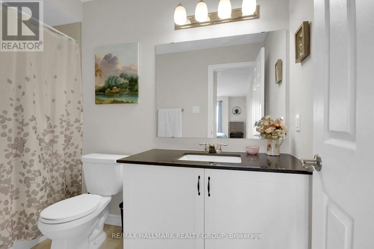 29641678/220-pilot-private/emerald-meadowstrailwest/ottawa/ontario/K2V0S4_48