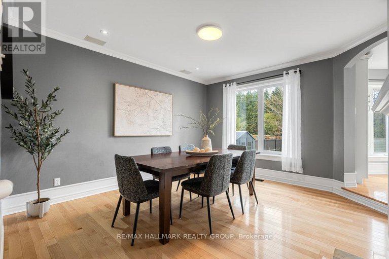 28278857/510-wild-shore-crescent/riverside-southgloucester-glen/ottawa/ontario/K1V1S7_12