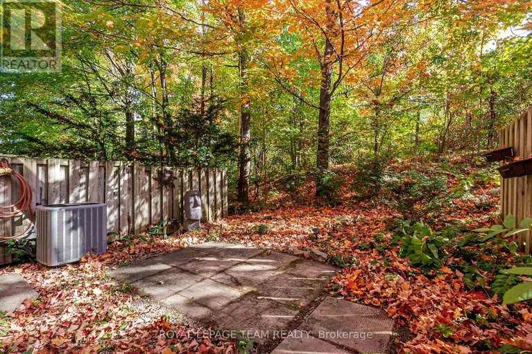 29056030/1404-forge-street/sawmill-creektimbermill/ottawa/ontario/K1T2V1_37