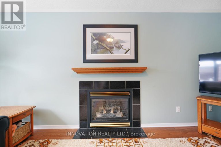 29358021/1500-ambassador-avenue/carson-grove/ottawa/ontario/K1J1G5_12