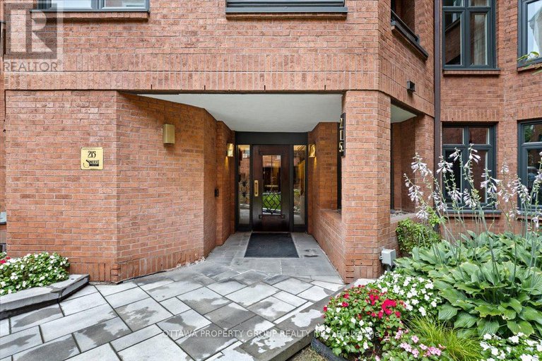 29191218/402-215-somerset-street-w/ottawa-centre/ottawa/ontario/K2P0J1_3