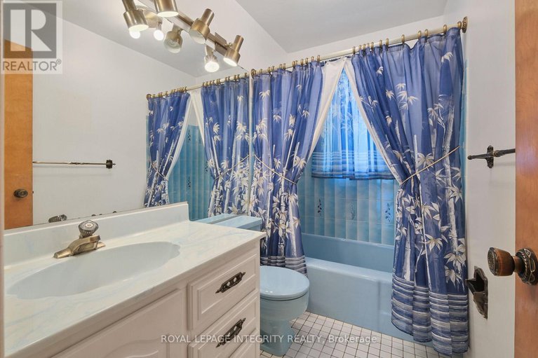 28863482/81-drouin-avenue/overbrook/ottawa/ontario/K1K2A6_28