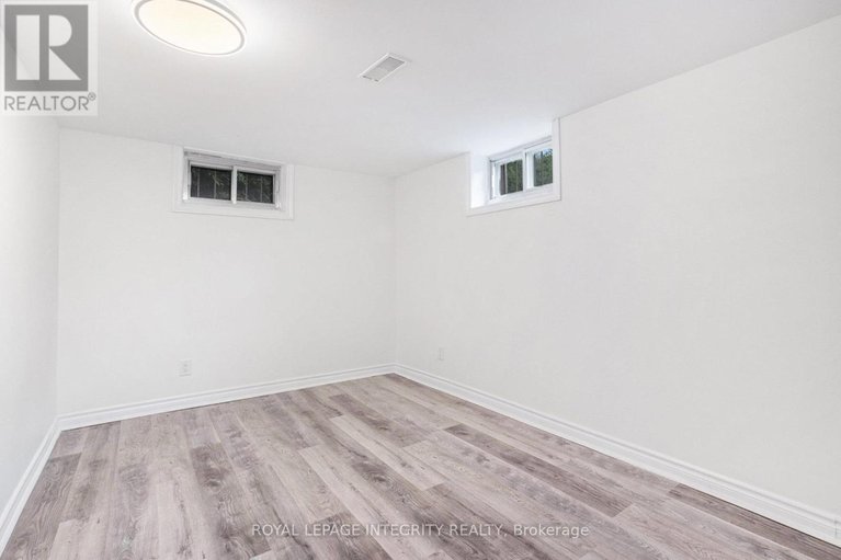 28573390/20-newhaven-street/manordale/ottawa/ontario/K2G0X5_25
