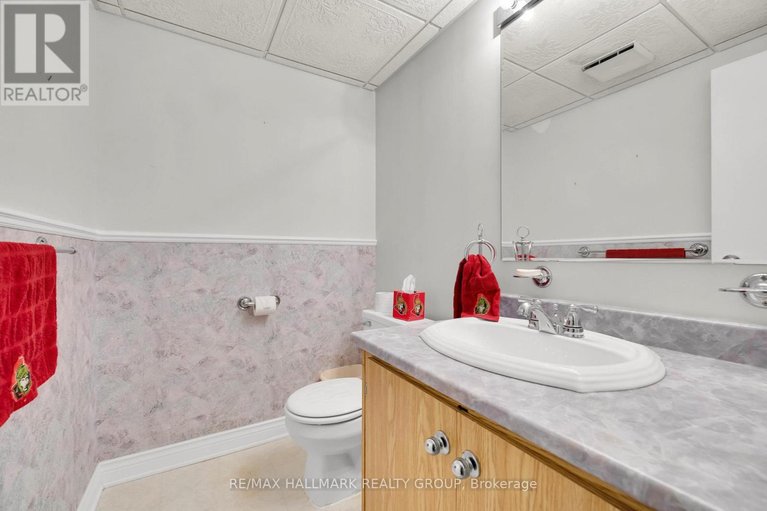 29571955/5-ellisson-way/hunt-club-park/ottawa/ontario/K1G4N9_37