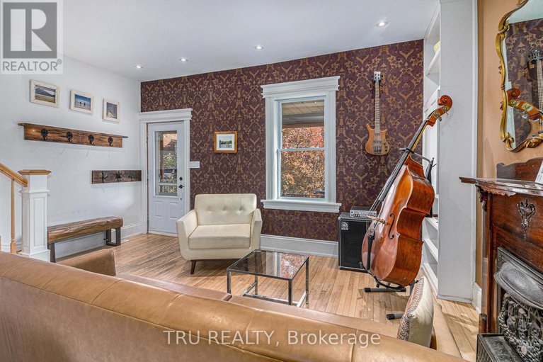 29082196/104-arthur-street/west-centre-town/ottawa/ontario/K1K1C4_5