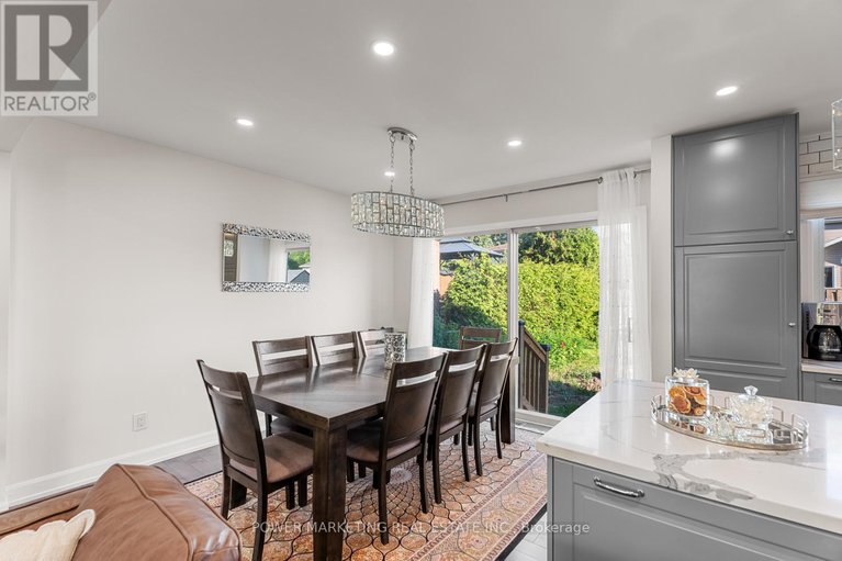 28389026/2714-hickson-crescent/redwood-park/ottawa/ontario/K2H6Y6_12