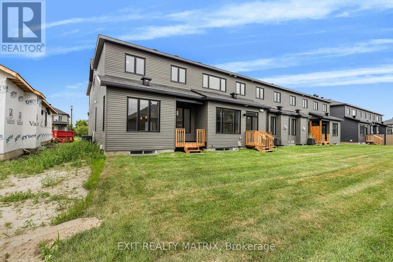 28772129/937-cologne-street/embrun/russell/ontario/K0A1W0_27