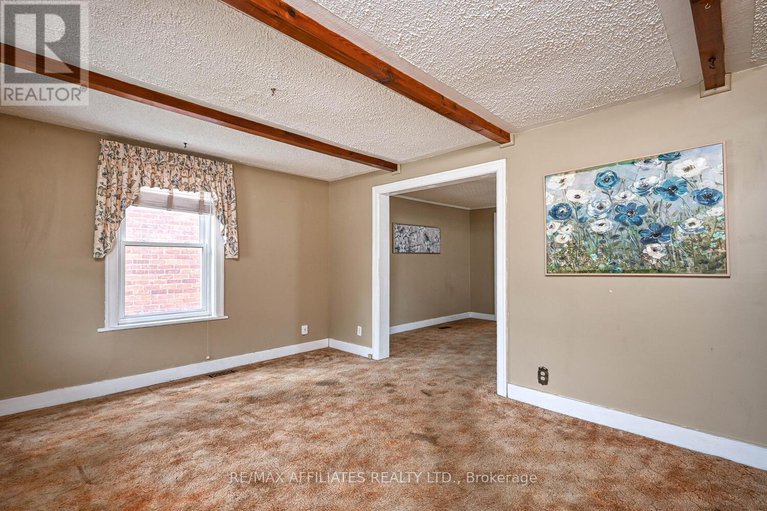 28498244/11-merrick-street/smiths-falls/smiths-falls/ontario/K7A4R2_12