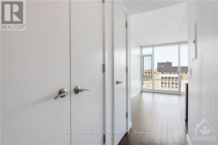 27496513/201-parkdale-avenue-unit506/mechanicsvilletunneys-pasture/ottawa/ontario/K1Y1E8_30