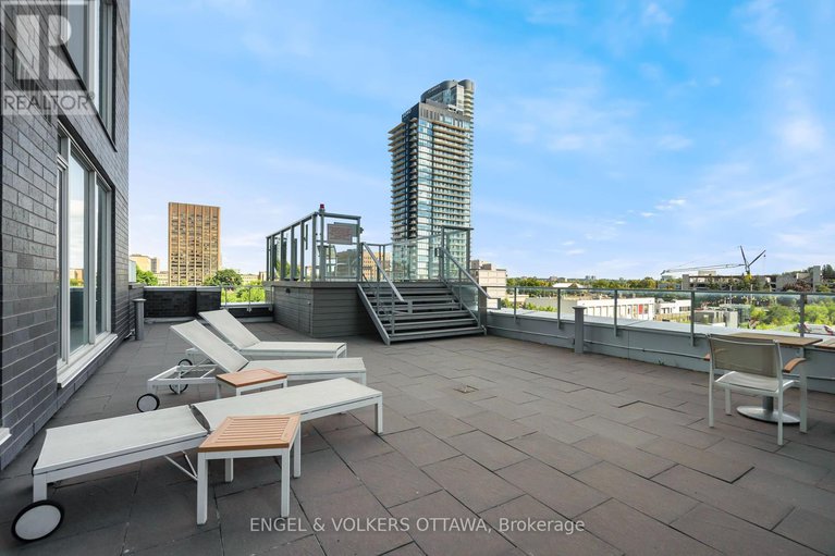 28828876/807-111-champagne-avenue-s/west-centre-town/ottawa/ontario/K1S5V3_17