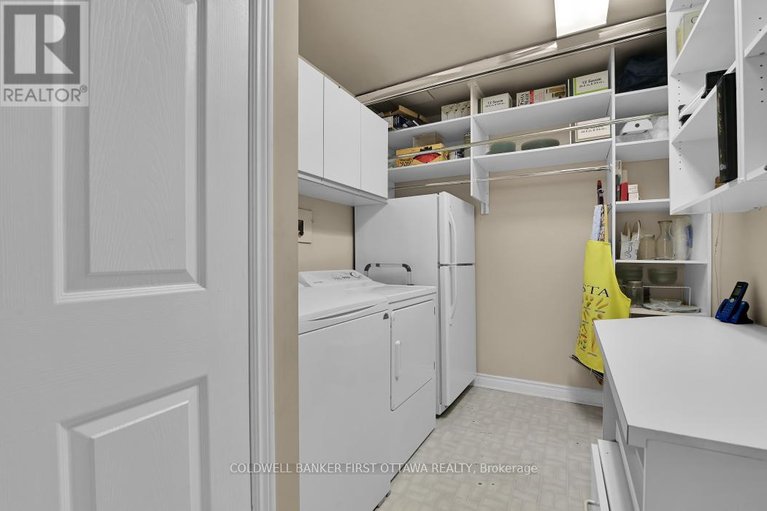 29474230/2702-1480-riverside-drive/riverview-park/ottawa/ontario/K1G5H2_29