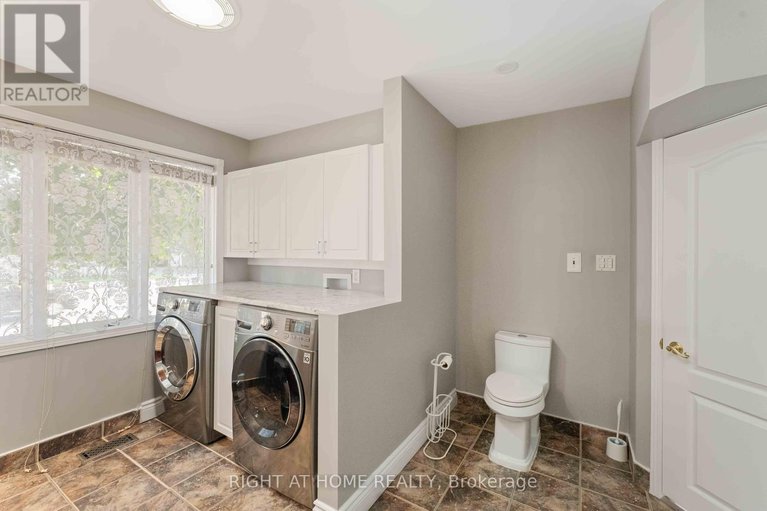 28502747/599-donald-street/overbrookcastle-heights/ottawa/ontario/K1K1L3_24