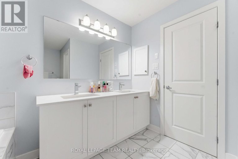 29036098/542-borbridge-avenue/riverside-southgloucester-glen/ottawa/ontario/K4M0H9_26
