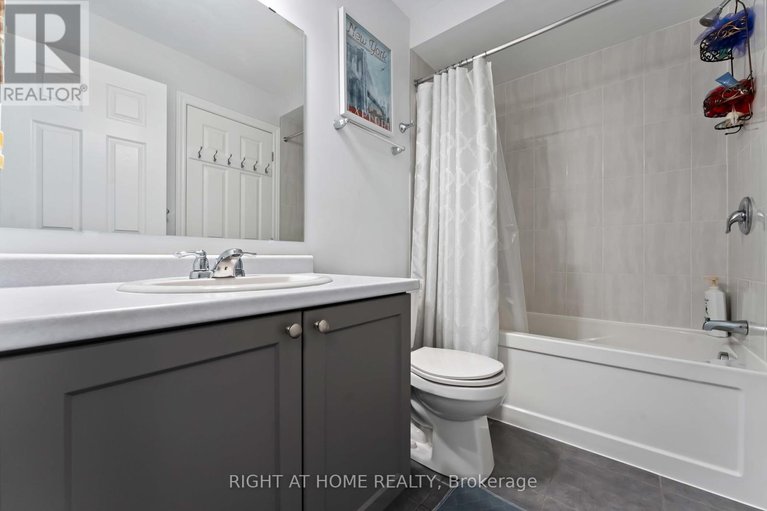 28955192/411-gerardia-lane/avalon-west/ottawa/ontario/K4A1C7_16