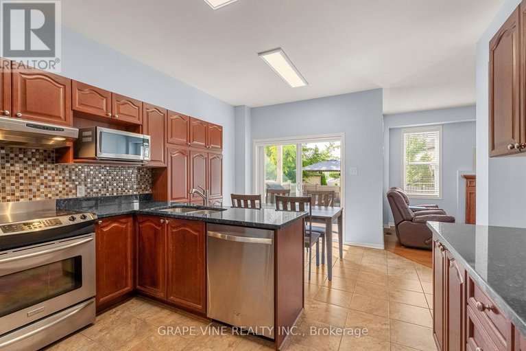 28496876/1038-fieldfair-way/notting-hillsummerside/ottawa/ontario/K4A0E2_13