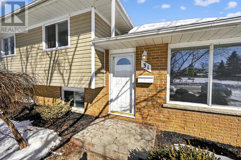 29425907/31-vanier-drive/brockville/brockville/ontario/K6V3J6_3