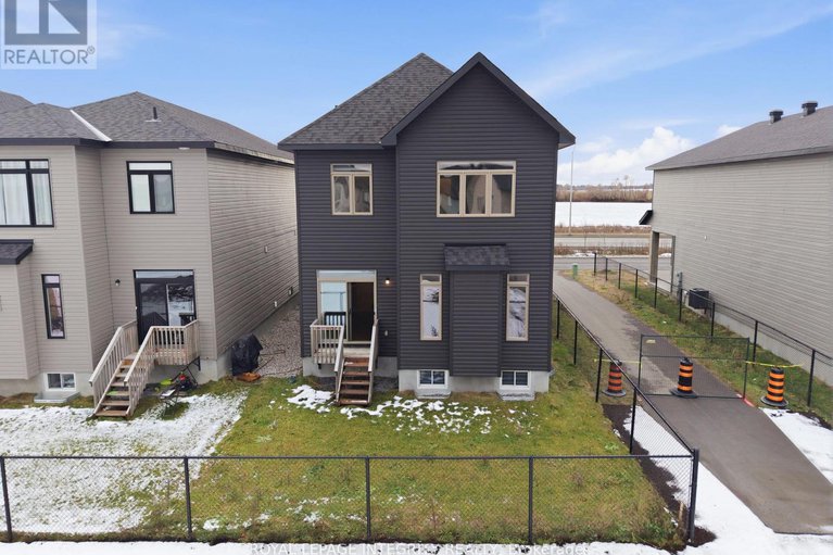 29145245/352-monticello-avenue/emerald-meadowstrailwest/ottawa/ontario/K2S2S5_32