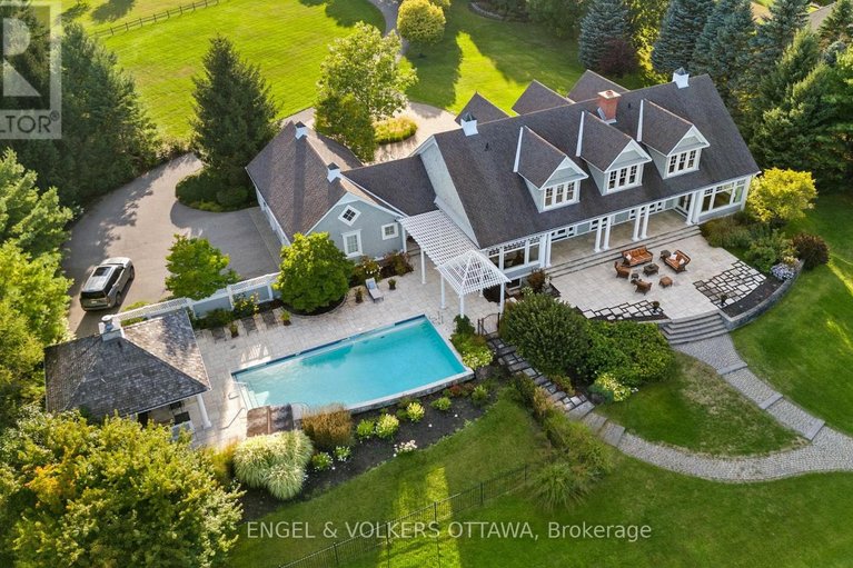 29571244/6029-rideau-valley-drive-n/manotick-south-to-roger-stevens/ottawa/ontario/K4M1B3_41