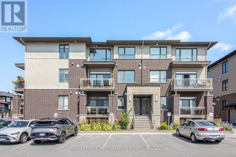 29052175/84-carabiner-private/mer-bleuebradley-estatesanderson-park/ottawa/ontario/K1W0L7_1