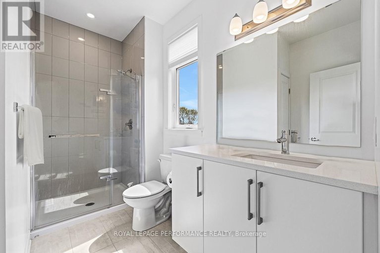 28628101/612-kenabeek-terrace/riverside-southgloucester-glen/ottawa/ontario/K4M0M2_33
