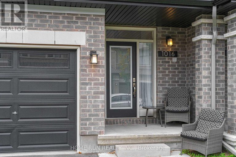 29275896/1016-eider-street/riverside-southgloucester-glen/ottawa/ontario/K4M1B2_4