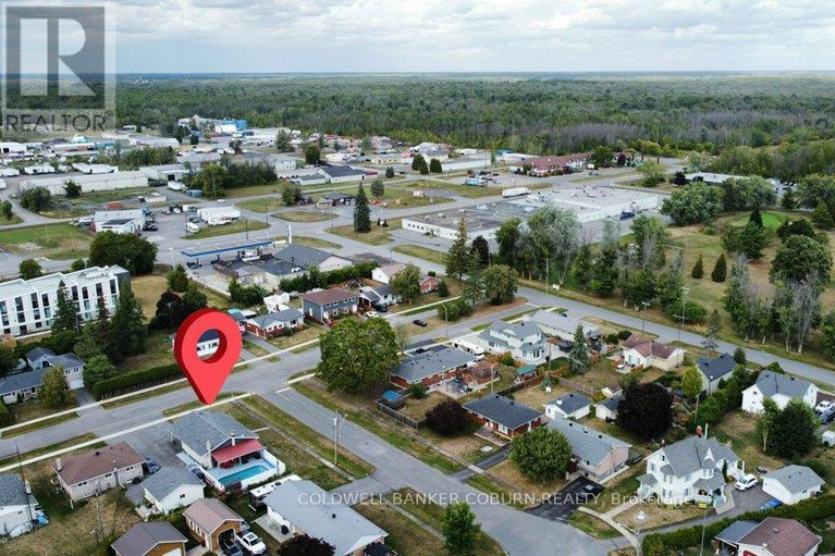 28818671/71-fifth-street-e/morrisburg/south-dundas/ontario/K0C1X0_46