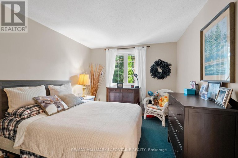 28804583/876-walkley-road/riverside-park-south/ottawa/ontario/K1V6R5_27