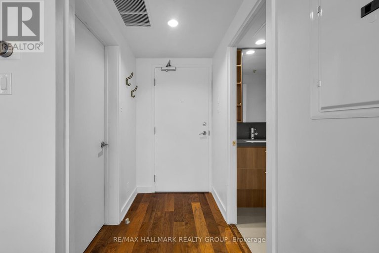 28932807/638-340-mcleod-street/ottawa-centre/ottawa/ontario/K2P1A4_3