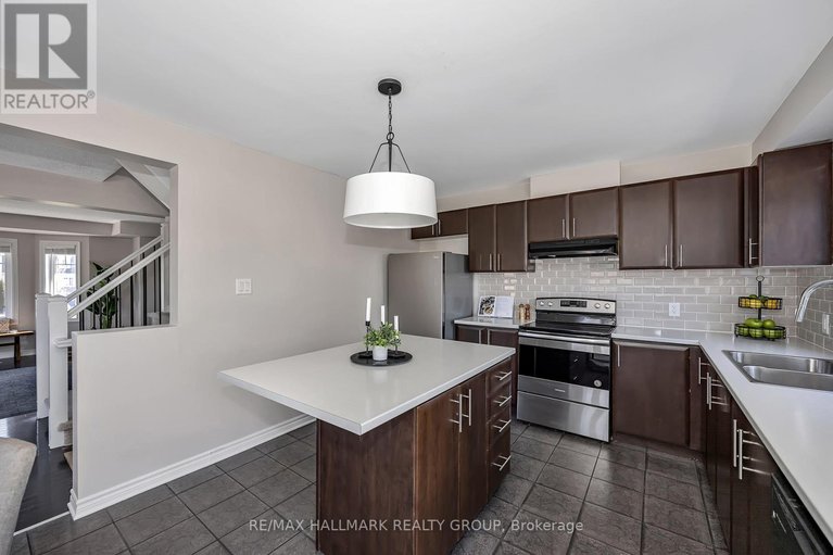 29651054/618-martinique-lane/stittsville-north/ottawa/ontario/K2S0L9_17