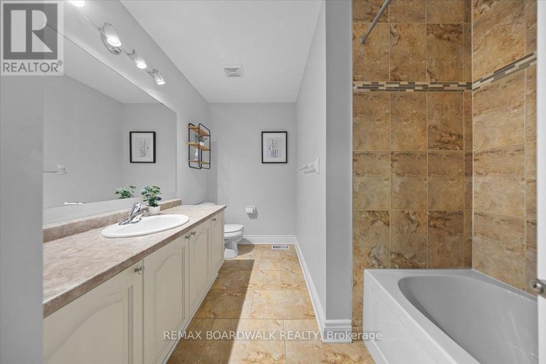 29616180/6830-breanna-cardill-street/greely/ottawa/ontario/K4P0C1_38