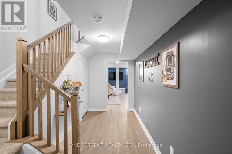 29563341/1002-showman-street/goulbourn-twp-from-franktown-rdsouth-to-rideau/ottawa/ontario/K0A2Z0_39