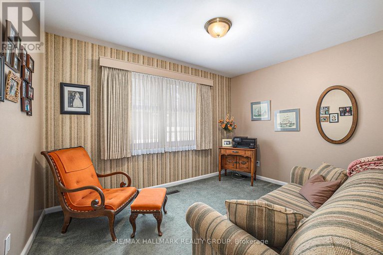 28902420/2023-vincent-street/elmvale-acres/ottawa/ontario/K1G2M8_9