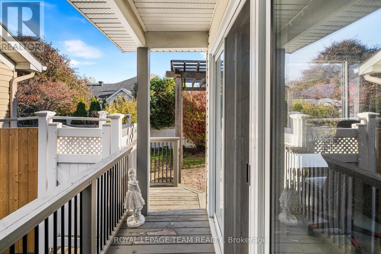 29049402/16-spinney-way/longfields/ottawa/ontario/K2J4Y8_31