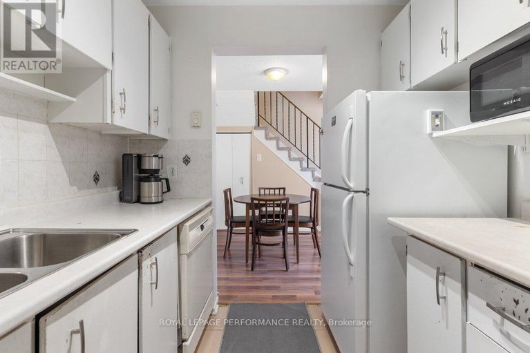 29678414/55-2610-draper-avenue/redwood-park/ottawa/ontario/K2H8X8_22