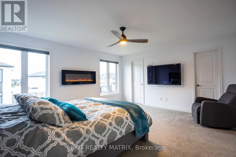 29159209/6487-renaud-road/mer-bleuebradley-estatesanderson-park/ottawa/ontario/K1W0R8_20