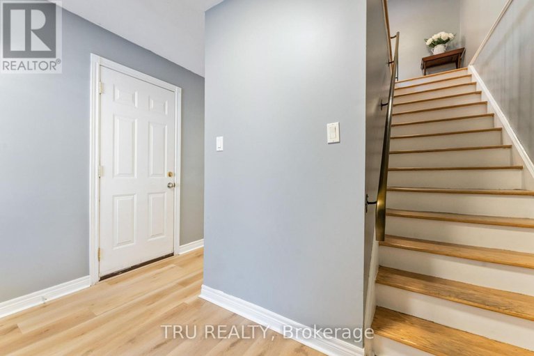 29325891/2-2960-penny-drive/britannia-heights/ottawa/ontario/K2B6H5_5