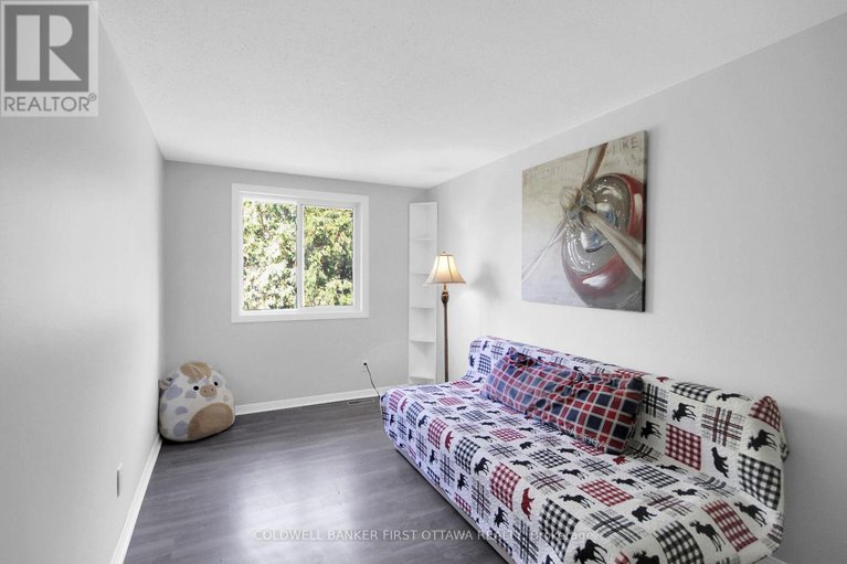 28965377/28-1466-foxwell-street-n/pineview/ottawa/ontario/K1B5J4_20