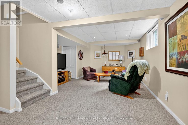 29026242/92-stonemeadow-drive/bridlewood/ottawa/ontario/K2M2M3_15