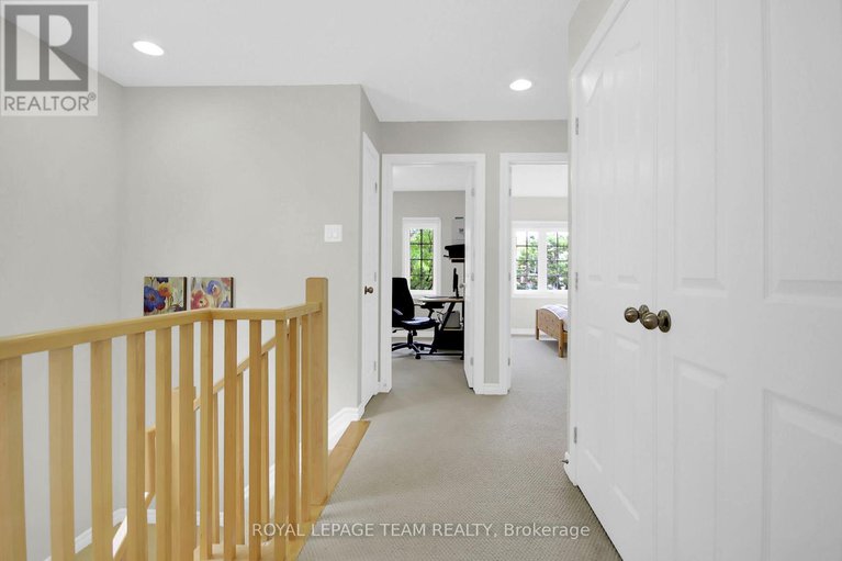 28564570/239-waymark-crescent/bridlewood/ottawa/ontario/K2M0A6_29