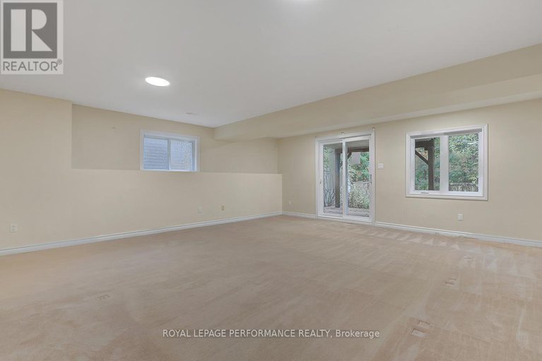 29033404/880-white-alder-avenue/blossom-parkkemp-parkfindlay-creek/ottawa/ontario/K1T0H4_33