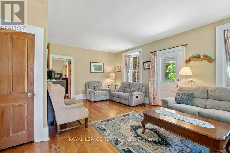 29034865/10095-shaw-road/north-dundas-mountain-twp/north-dundas/ontario/K0E1S0_9