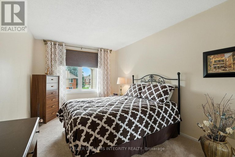 28528358/203-1750-marsala-crescent/fallingbrookpineridge/ottawa/ontario/K4A2G5_18