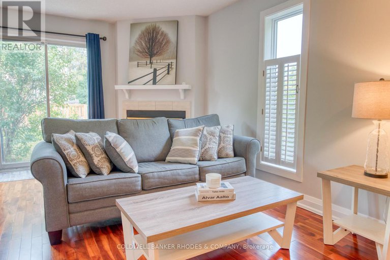 28806501/2-saxton-private/redwood-park/ottawa/ontario/K2H9P2_5